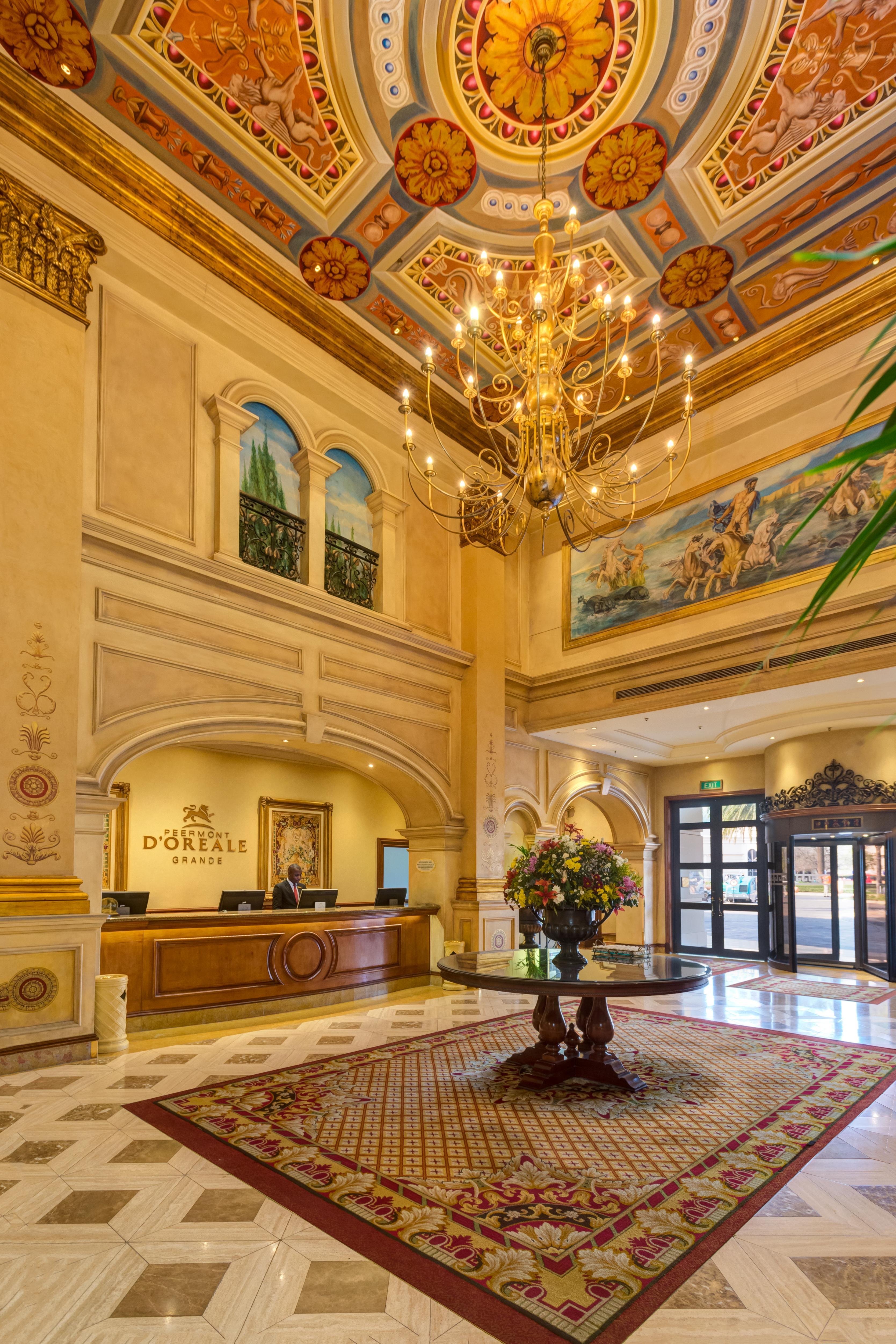 Peermont D'Oreale Grande At Emperors Palace Кемптън Парк Екстериор снимка